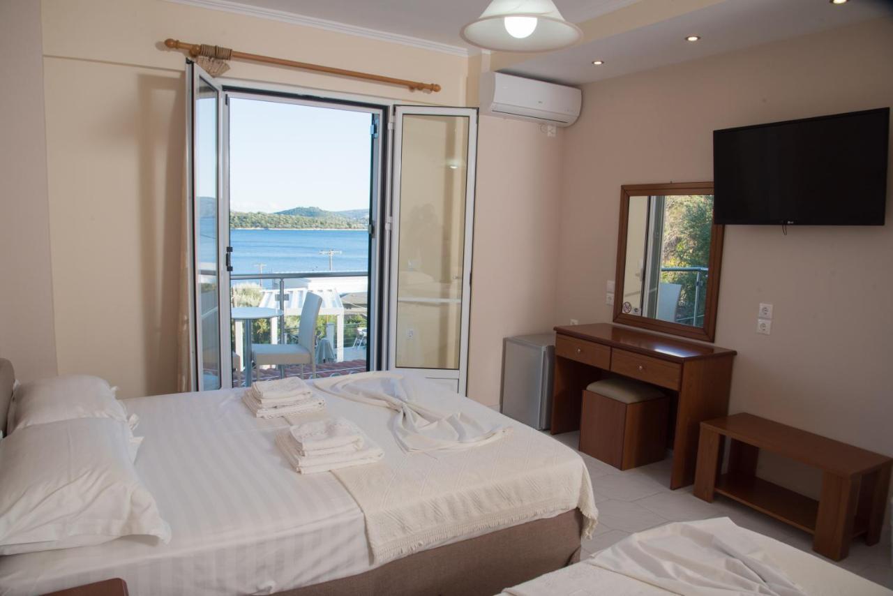 Oasis Hotel Perigiali المظهر الخارجي الصورة