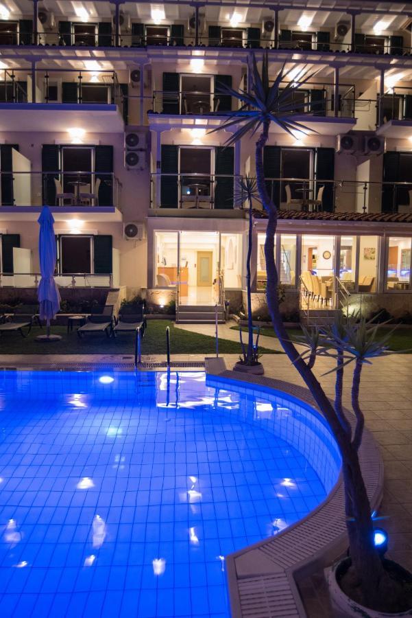 Oasis Hotel Perigiali المظهر الخارجي الصورة
