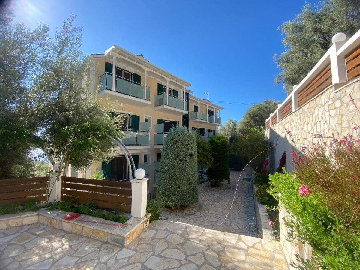 Oasis Hotel Perigiali المظهر الخارجي الصورة